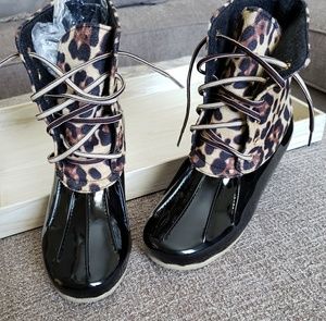 SOLD Duck style Boots